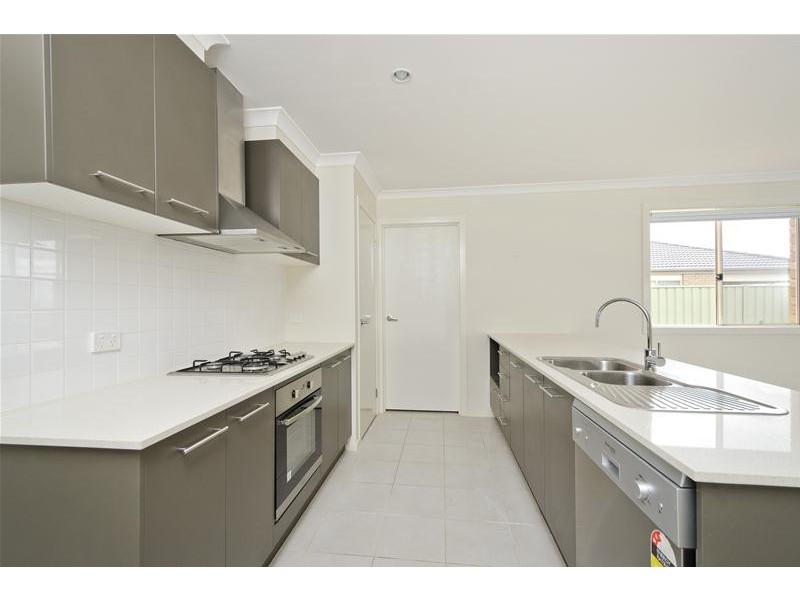 7 Pembury Way, Wyndham Vale VIC 3024