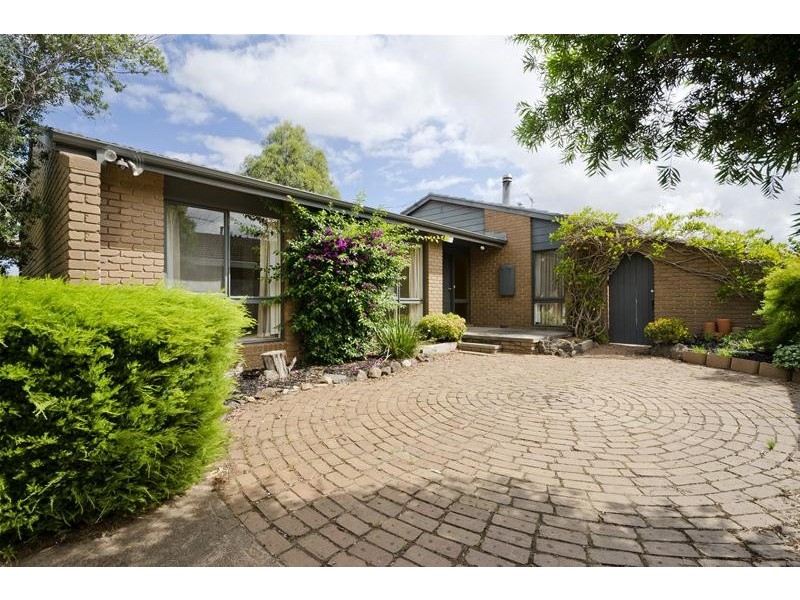 36 Woodville Park Drive, Hoppers Crossing VIC 3029