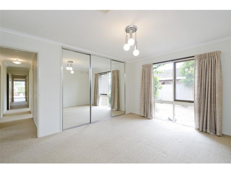 36 Woodville Park Drive, Hoppers Crossing VIC 3029