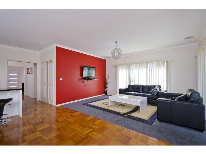 24 Egan Close, Werribee VIC 3030