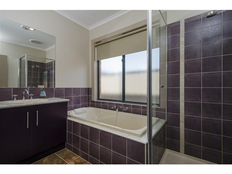 52 Bradman Drive, Tarneit VIC 3029