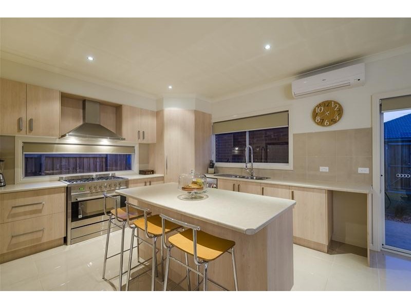 1 Hinkley Place, Werribee VIC 3030