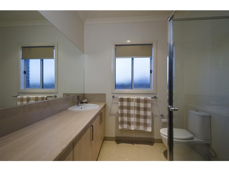 1 Hinkley Place, Werribee VIC 3030