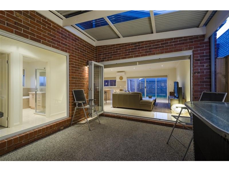 1 Hinkley Place, Werribee VIC 3030
