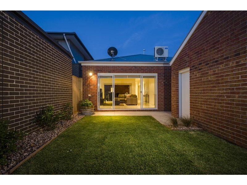 1 Hinkley Place, Werribee VIC 3030
