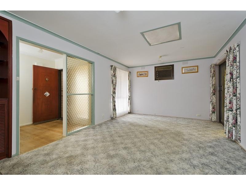 33 Smeaton Avenue, Hoppers Crossing VIC 3029