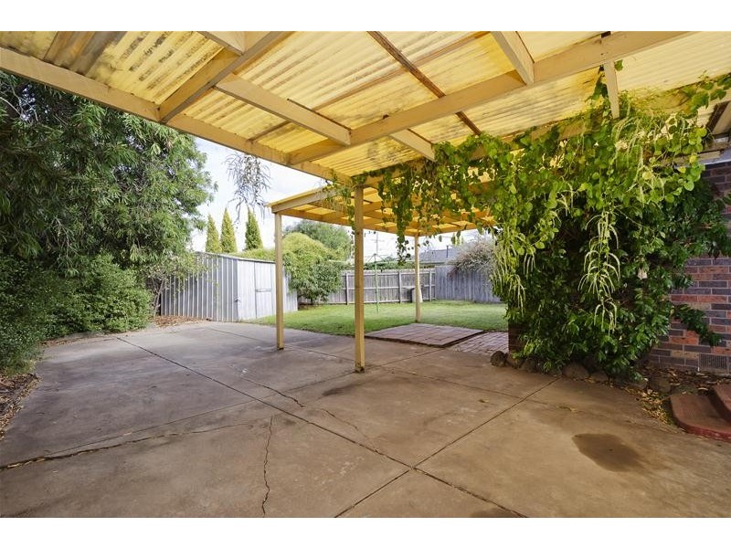 33 Smeaton Avenue, Hoppers Crossing VIC 3029