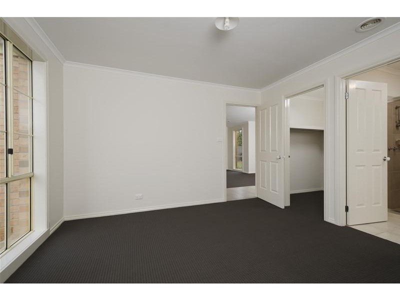 16 Leichardt Drive, Wyndham Vale VIC 3024