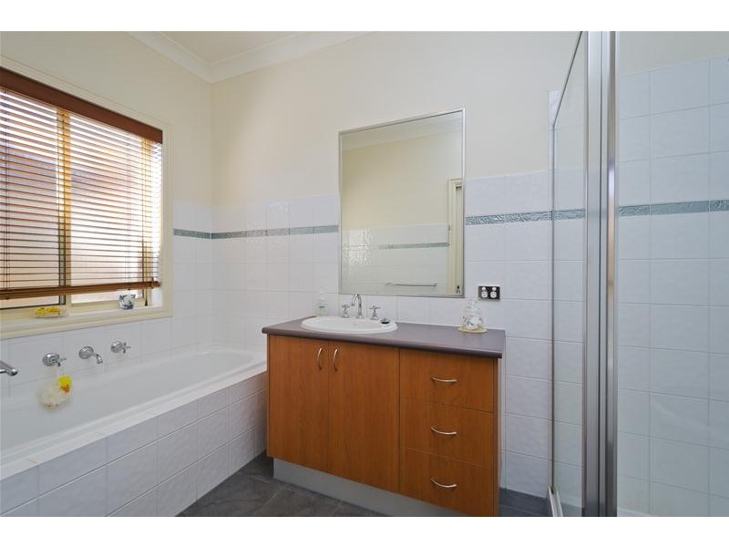 10 Foley Court, Hoppers Crossing VIC 3029