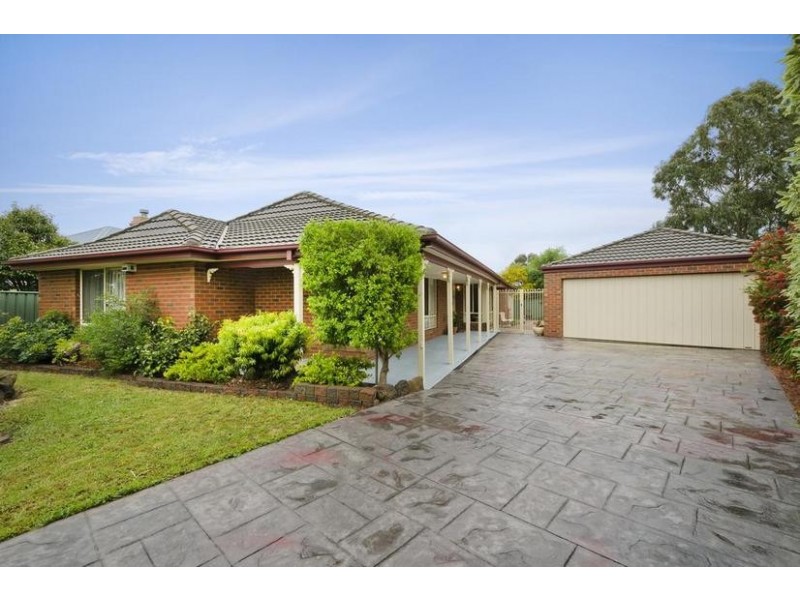 34 Oaktree Ave, Wyndham Vale VIC 3024