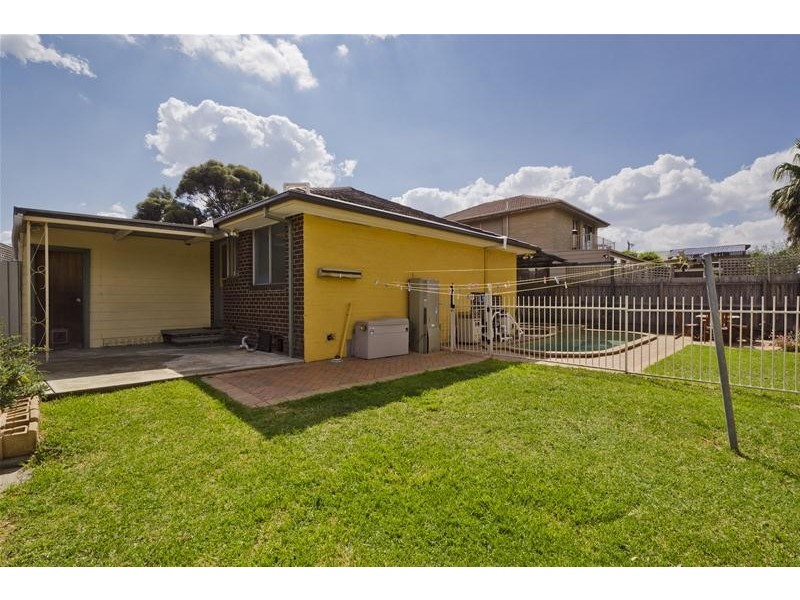 37 Stewart Drive, Werribee VIC 3030