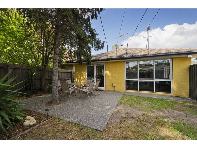 37 Stewart Drive, Werribee VIC 3030