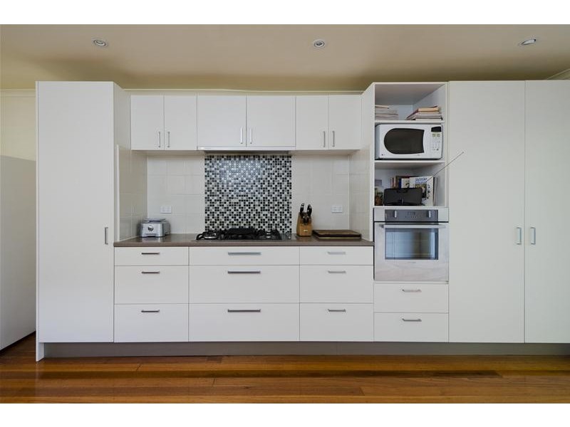 37 Stewart Drive, Werribee VIC 3030