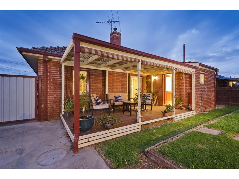 38 Carter Avenue, Werribee VIC 3030