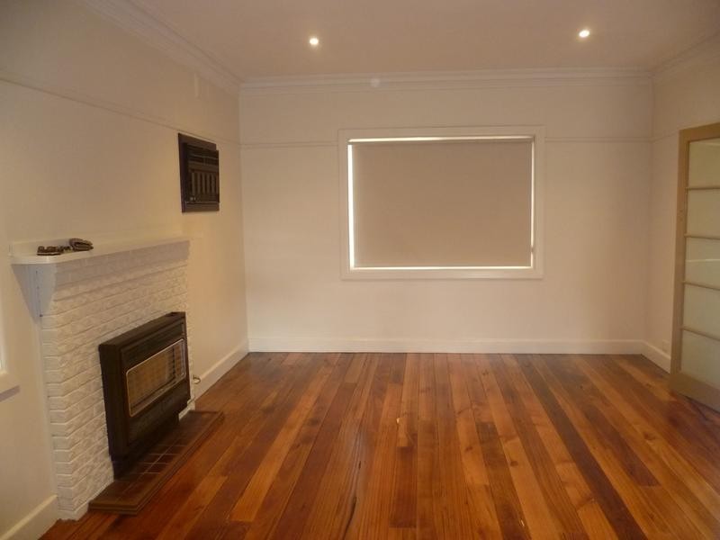 14 SALISBURY STREET, Werribee VIC 3030