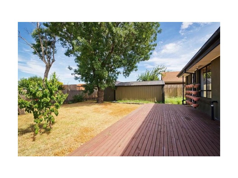 7 Baden Drive, Hoppers Crossing VIC 3029
