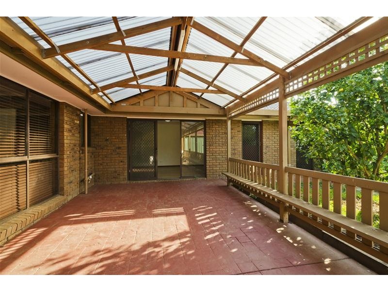 43 Westminster Drive, Werribee VIC 3030