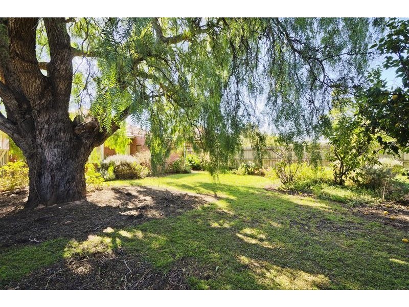 18 Mary Avenue, Werribee VIC 3030