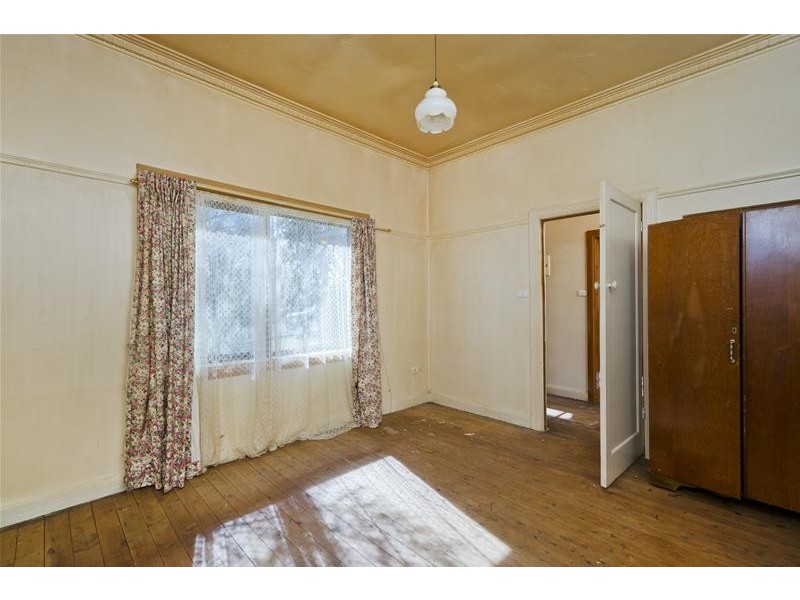 18 Mary Avenue, Werribee VIC 3030