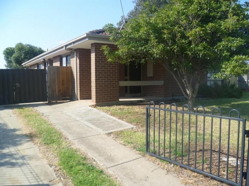 2 Kookaburra Avenue, Werribee VIC 3030