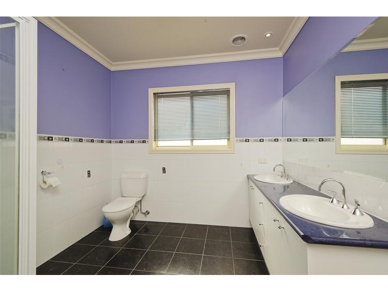 5 Conquest Drive, Werribee VIC 3030