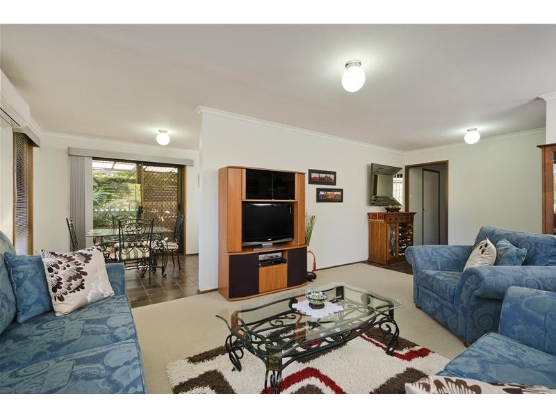 11 Illawong Grove, Werribee VIC 3030