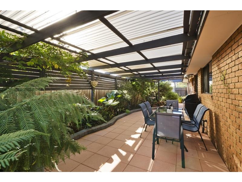 11 Illawong Grove, Werribee VIC 3030
