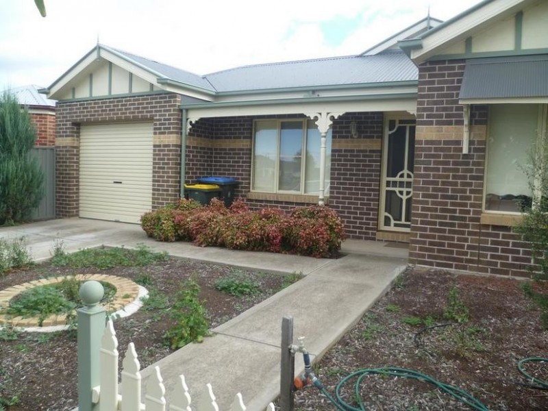 26 Giofches Crescent, Tarneit VIC 3029