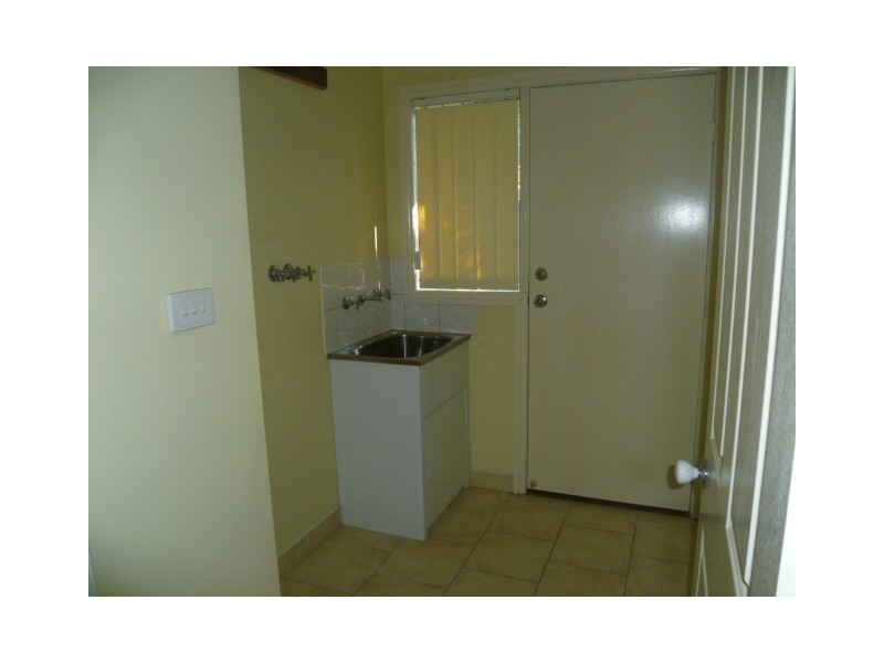 37 May Gibbs Circuit, Point Cook VIC 3030