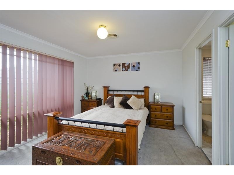 10 Wenden Court, Truganina VIC 3029