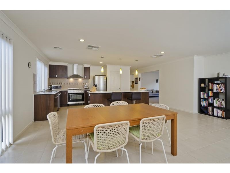 9 Surveyor Street, Wyndham Vale VIC 3024