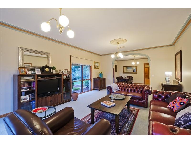 2 Willowtree Drive, Werribee VIC 3030