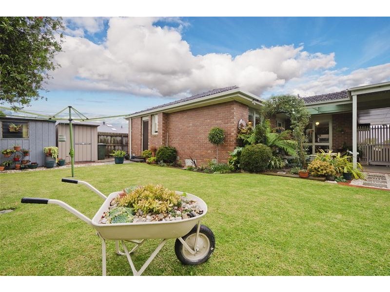 6 Hampstead Drive, Hoppers Crossing VIC 3029