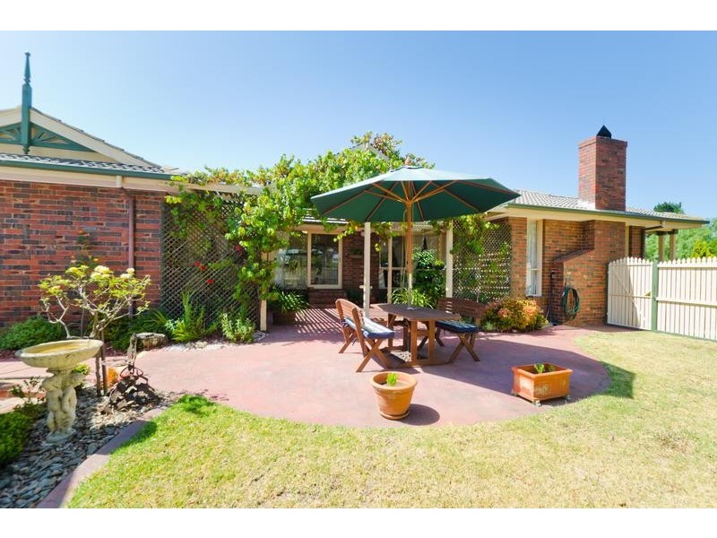 11 Delta Crt, Werribee VIC 3030