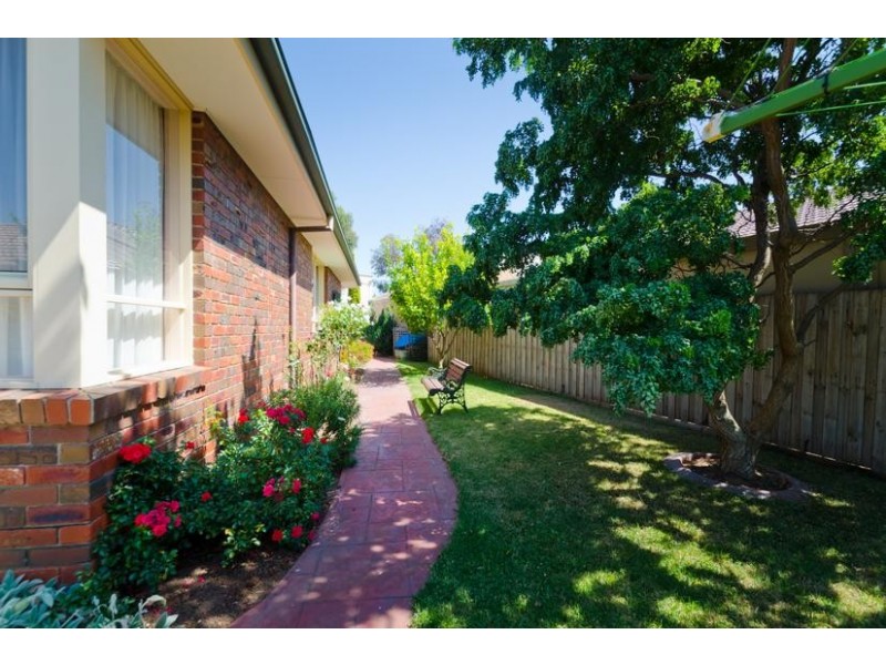 11 Delta Crt, Werribee VIC 3030
