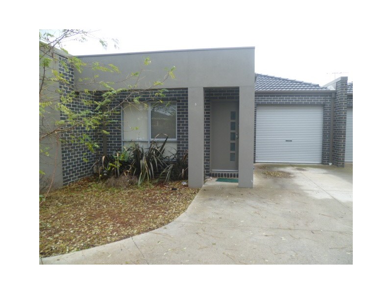 5/2-6 Anglia Court, Werribee VIC 3030