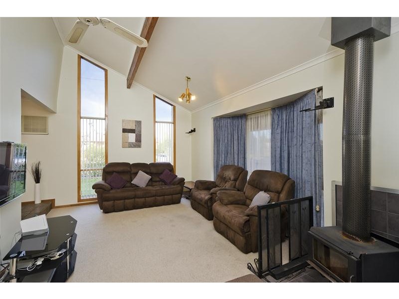 30 Blackforest Road, Werribee VIC 3030