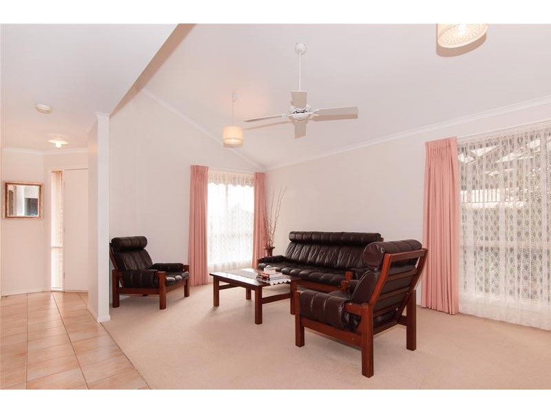 1 Sheoak Court, Hoppers Crossing VIC 3029