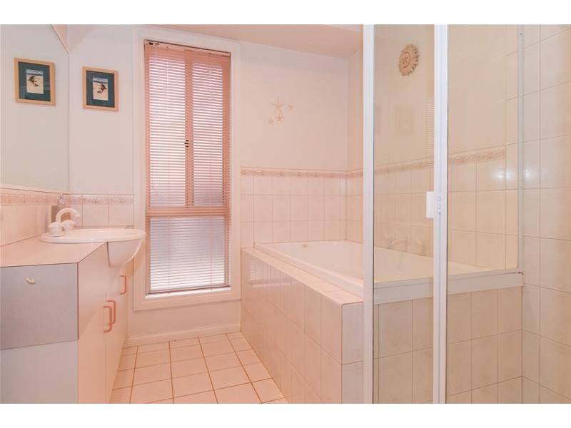 1 Sheoak Court, Hoppers Crossing VIC 3029