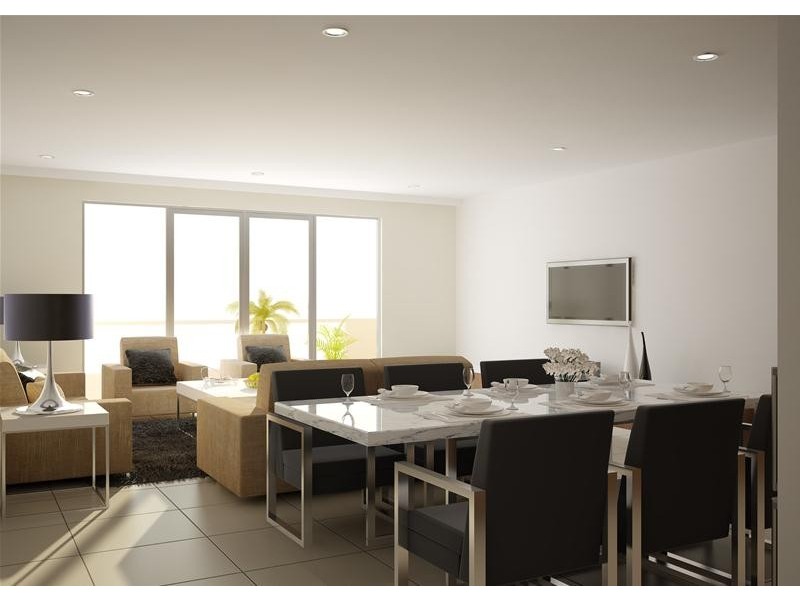 2 (13)/116 Watton Street, Werribee VIC 3030