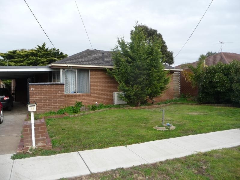 39 Claremont Crescent, Hoppers Crossing VIC 3029