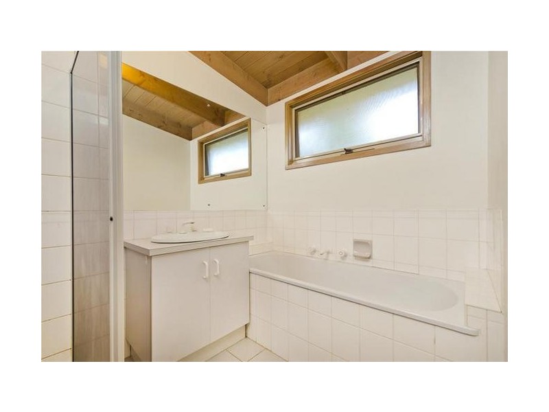 5 Nettlefold Avenue, Hoppers Crossing VIC 3029