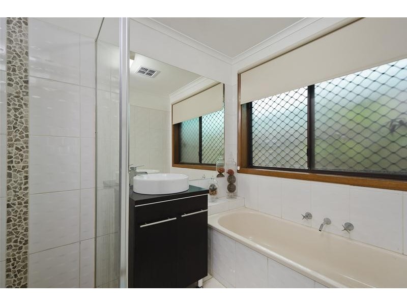 12 Reserve Road, Hoppers Crossing VIC 3029