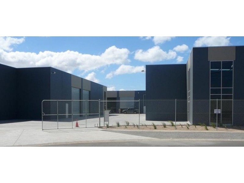 4/2 Kilmarnock Crt, Hoppers Crossing VIC 3029