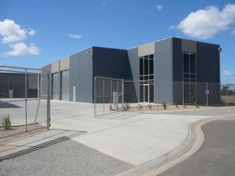4/2 Kilmarnock Crt, Hoppers Crossing VIC 3029