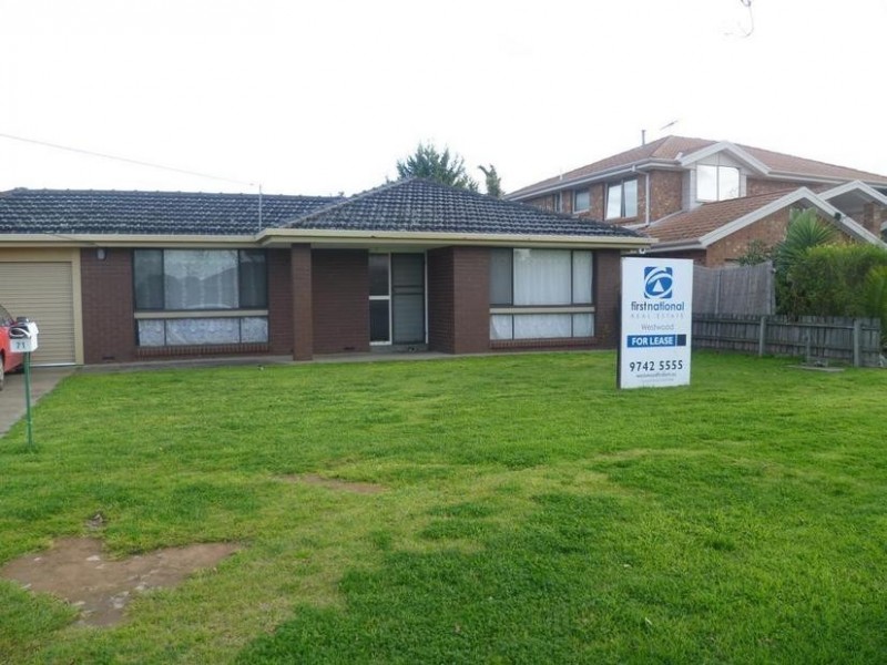 71 Greaves Street, Werribee VIC 3030