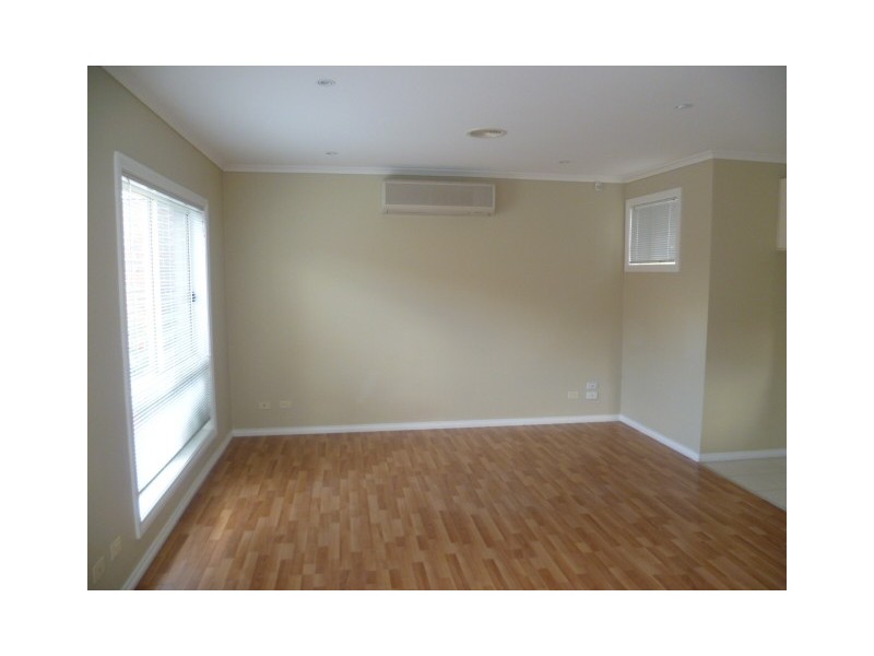 2/1 Daly Court, Hoppers Crossing VIC 3029