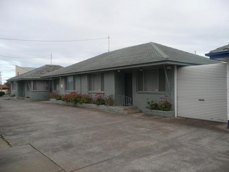 2/3 Synnot Street, Werribee VIC 3030