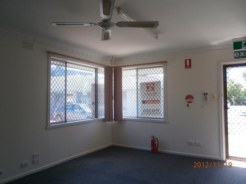 2/3 Synnot Street, Werribee VIC 3030