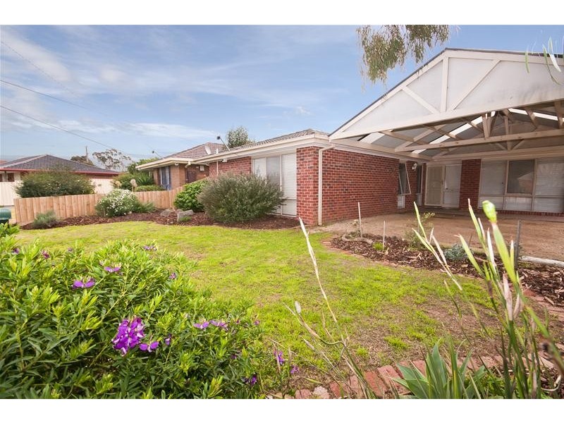 14 Enfield Avenue, Werribee VIC 3030